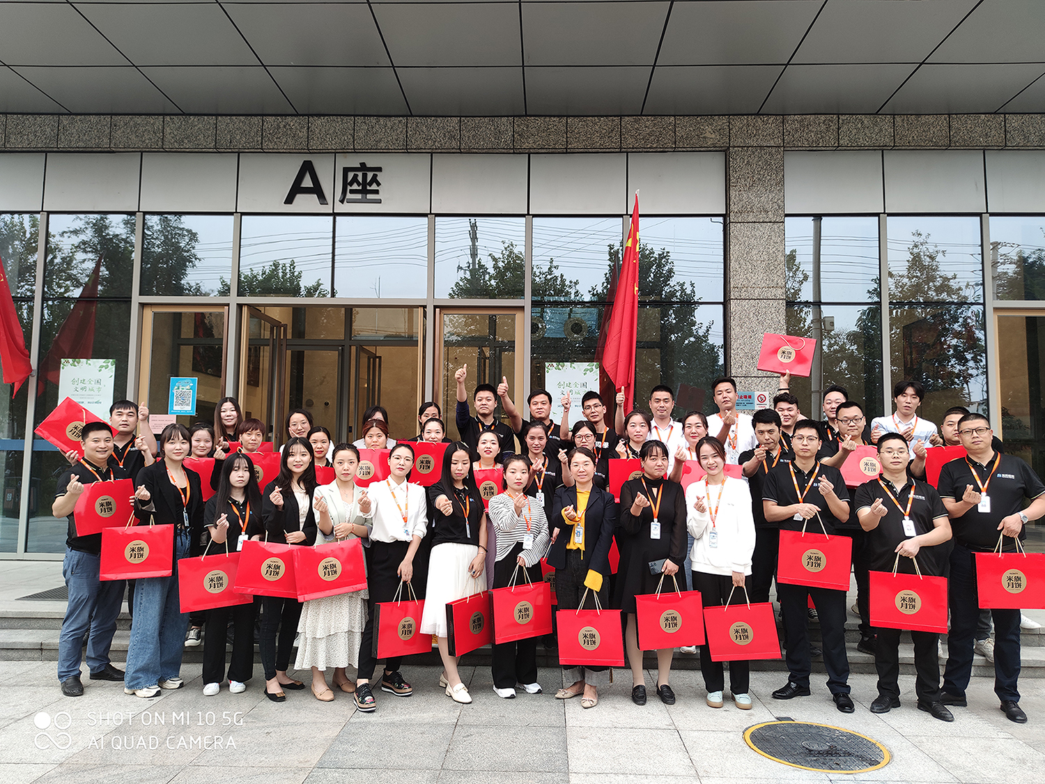 IMG_0502.jpg IMG_0502.jpg